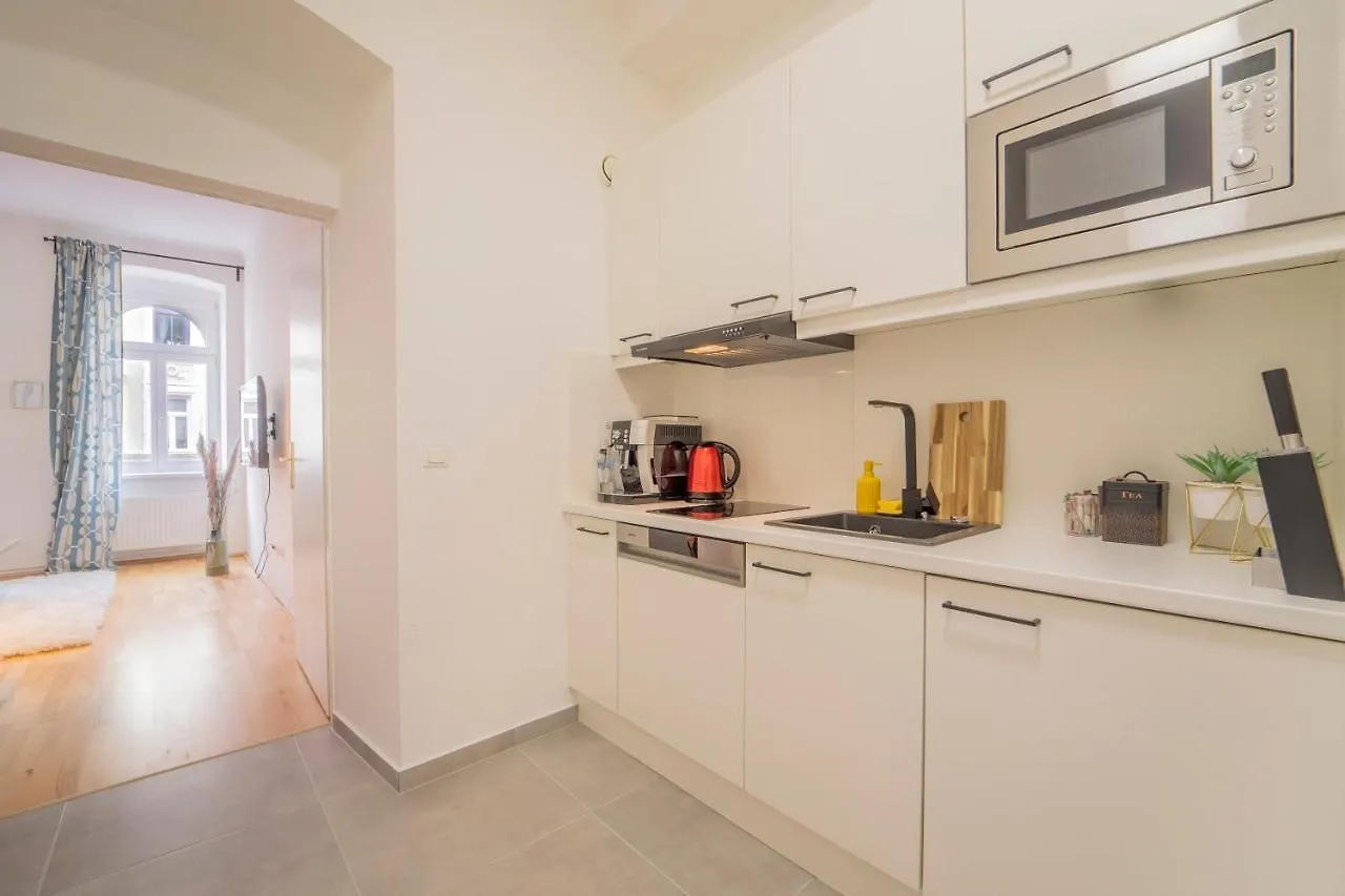 Josef'S Home I Classic Apartment I Uno-City, Vic Vienna